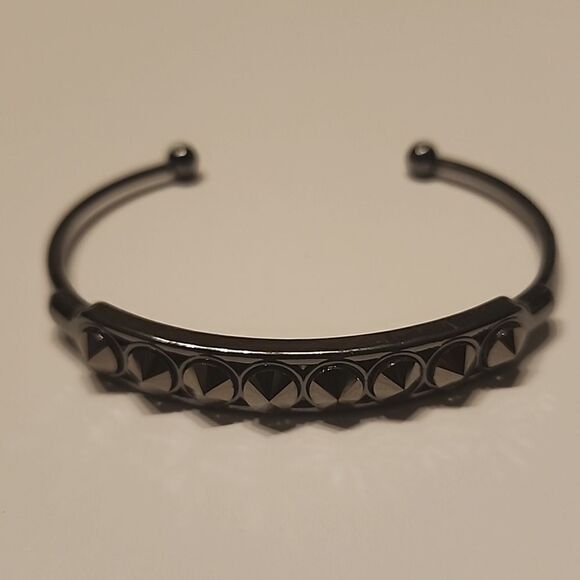 Paparazzi Bracelet ~ Vertigo Views - Black - Picture 3 of 4